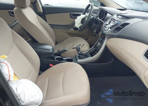 2015 Hyundai Elantra Se/Sport/Limited z USA, uszkodzony, nr VIN 5NPDH4AE5FH650837